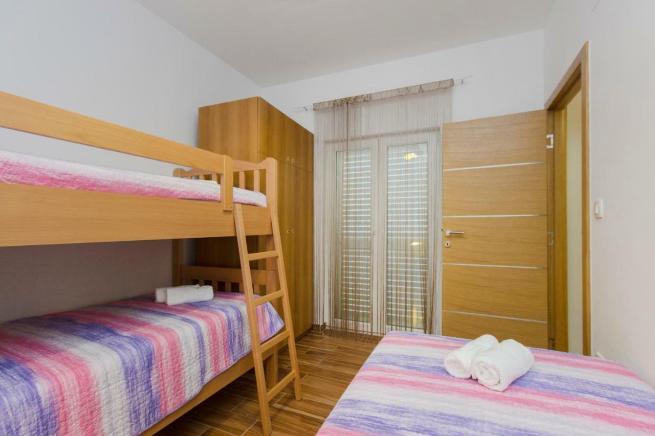 Apartmani Skelin***/**** Kaštela Buitenkant foto
